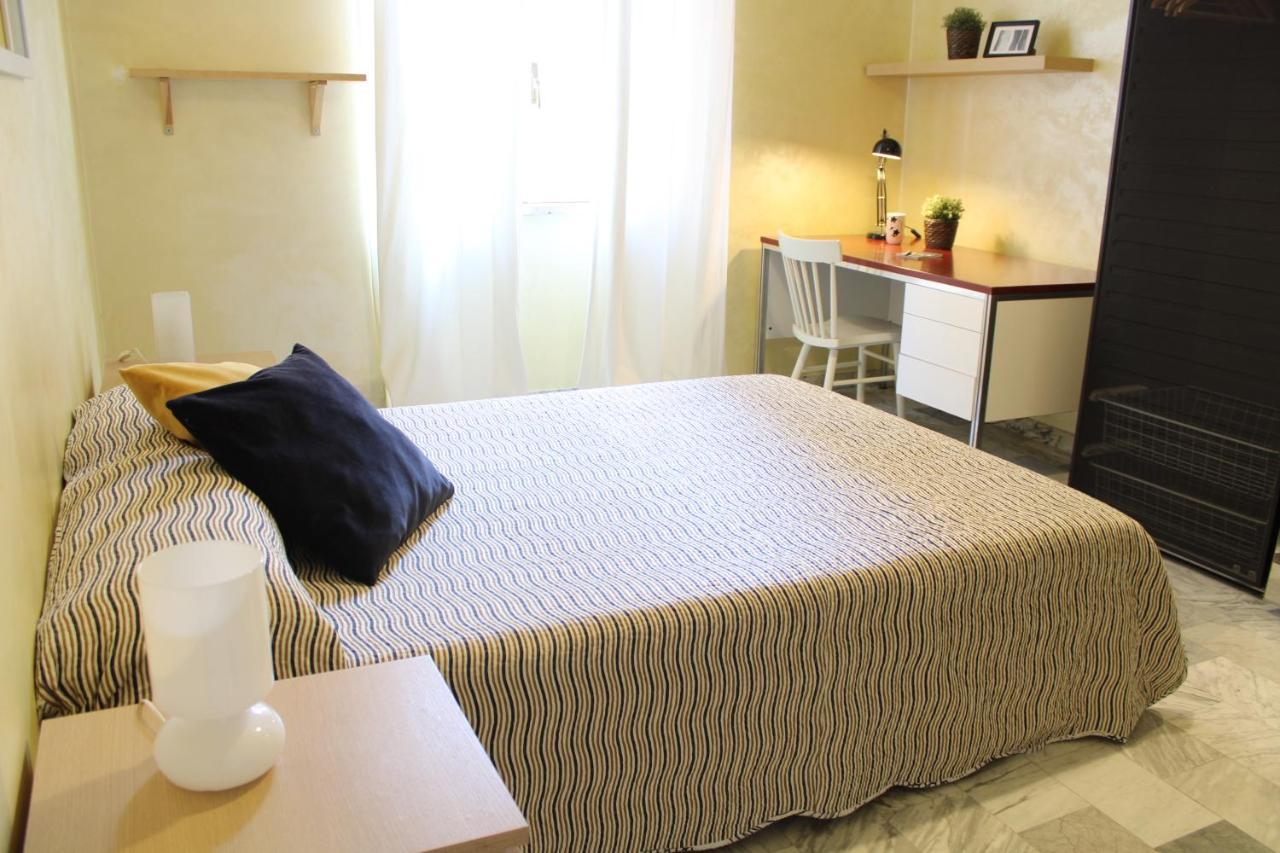Appartamento Re Di Roma/Cozy Flat For Six Persons Dış mekan fotoğraf