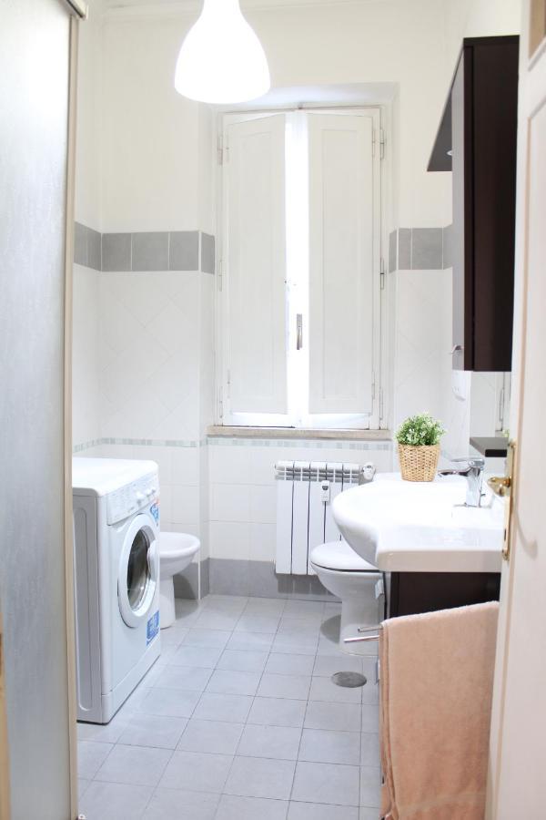 Appartamento Re Di Roma/Cozy Flat For Six Persons Dış mekan fotoğraf