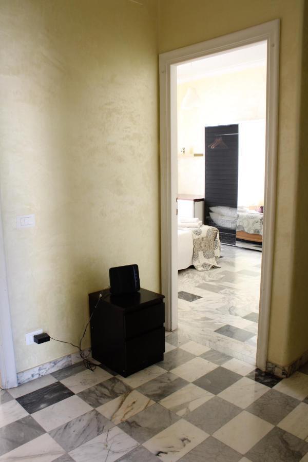Appartamento Re Di Roma/Cozy Flat For Six Persons Dış mekan fotoğraf